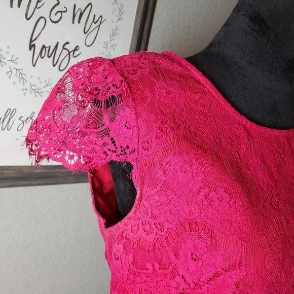 XXI Forever 21 Juniors Size Medium Fuscia Pink Lace Dress - Picture 3 of 12